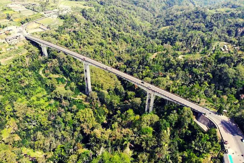 Jembatan Tukad Bangkung Plaga | Tertinggi di Asia Tenggara
