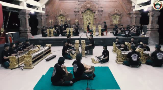 Tari Kreasi "Kakundur" seka gong Wira Agra Kusuma Desa Blahkiuh 2025