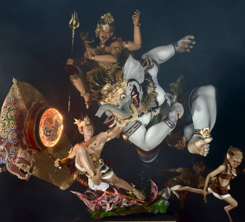 Suasana penilaian ogoh-ogoh Zona 6 karya ST Wija Adnya di Legian Tengah dengan detail karakter dan ornamen yang kuat